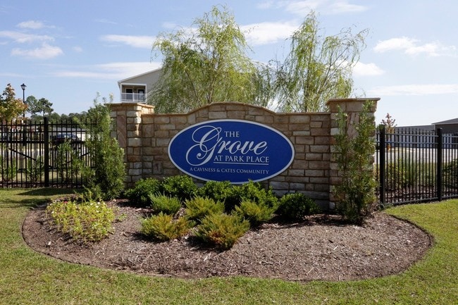 The Grove at Park Place Apartments
