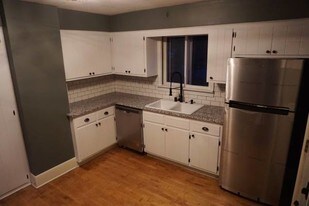3009 N 75th St Milwaukee WI