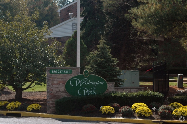 Washington Way Apartments