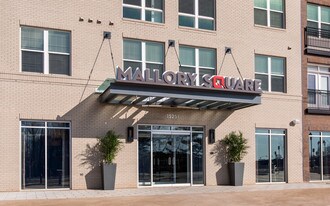 Mallory Square Apartments