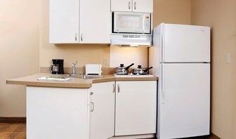 Furnished Studio – Madison - Junction Court Apartments