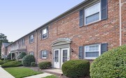 Oak Hill Townhomes Apartments