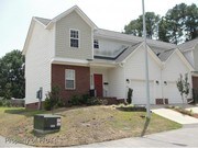 3 Bedroom Townhome for Rent $950