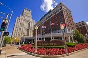 Chase Park Plaza Apartments