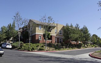 Ridgewood Village Apartments
