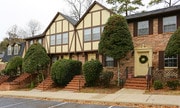 Dewberry Downs Townhomes Apartments