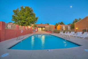 Copper Ridge Apartments