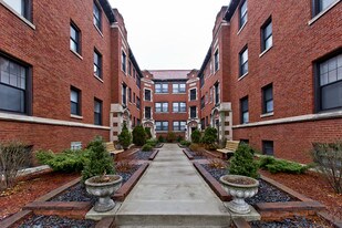 1033 Dempster St Evanston IL Apartments