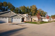 Retreat at Stafford by Redwood Apartments
