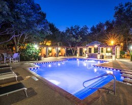 Vieux Coulee Apartments