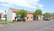 Polaris Pointe Apartments