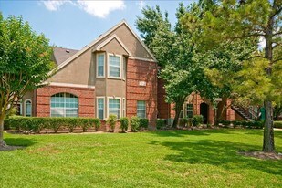 Promenade Jersey Village Apartments