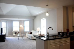 Metro Marina Bay Apartments