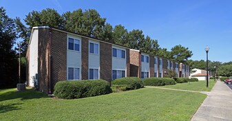 Magnolia Manor Apartments