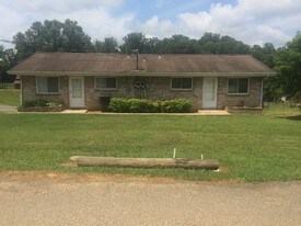 135 Twin Oaks Dr Jonesborough TN Apartments