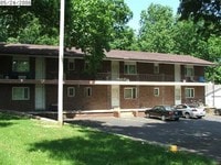 2100 E Grand Blvd Apartments