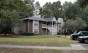 Colonial Village at Westchase Apartments