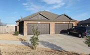 Mistletoe Hill Duplexes Apartments