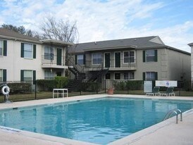 Westchase Grand Apartments