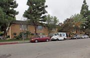 Cambridge on Devonshire Apartments
