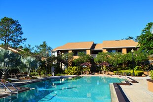 Lakeside at Winter Park Apartments