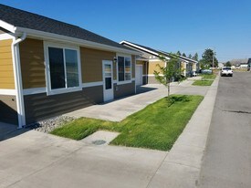 Grand Slam Patio Homes Apartments