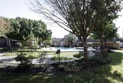 Indian Creek Apartments