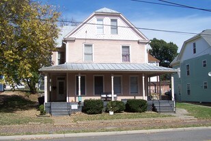 911 Campbell Ave SW Roanoke VA Apartments