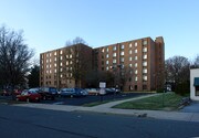Heritage House Apartments