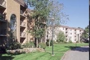 Shrewsbury Commons Apartments