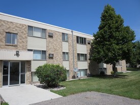 Arrowhead Apartments