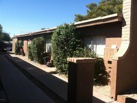 2540 N 17th Way Apartments