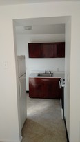 4467 Lee Rd Cleveland OH Apartments