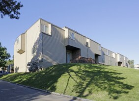 Grant 79 Apartments
