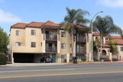 Villa Del Sol Apartments