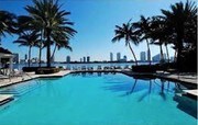 3245 NE 184th St Aventura FL Apartamentos