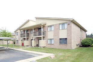 Fraser Pointe Manor Apartments