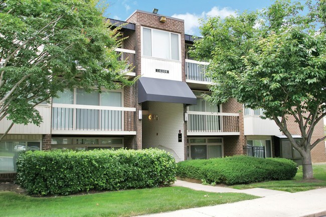 Peppertree Farm Apartments