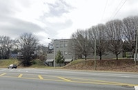 1611 N Broadway St Apartments