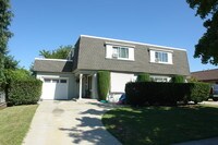 4138 Wessex Dr Apartments