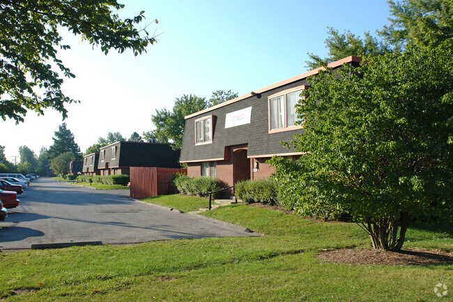 One Hundred Chevy Chase Apartments