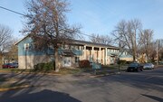Oak Street Townhomes Apartments