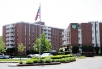 Riverpark Towers Apartments