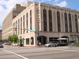 Miller & Rhoads Apartments
