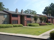 Three Oaks Apartments