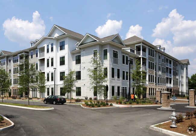 The Reserve Collier Hills Apartments