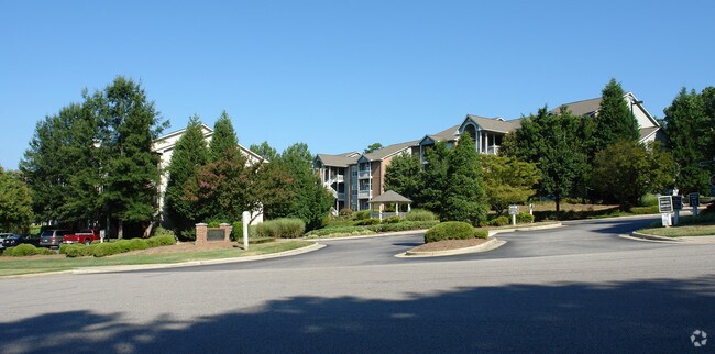 Cumberland Cove Apartments