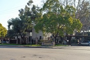 Iron Horse Apartments
