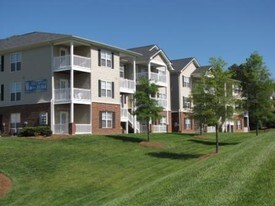 Pavilion Crossings Apartments