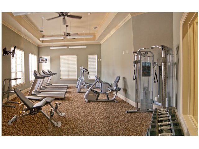 BREWSTER COMMONS AT RIVER CHASE Apartments